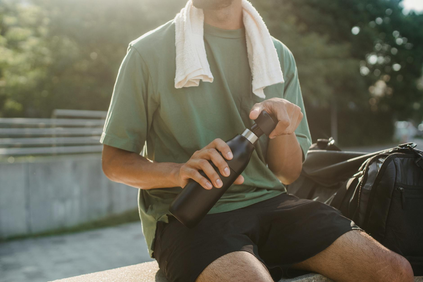 夏のメンズ化粧水「ベタつかない」が正義の理由と30代向け7選【2026夏】